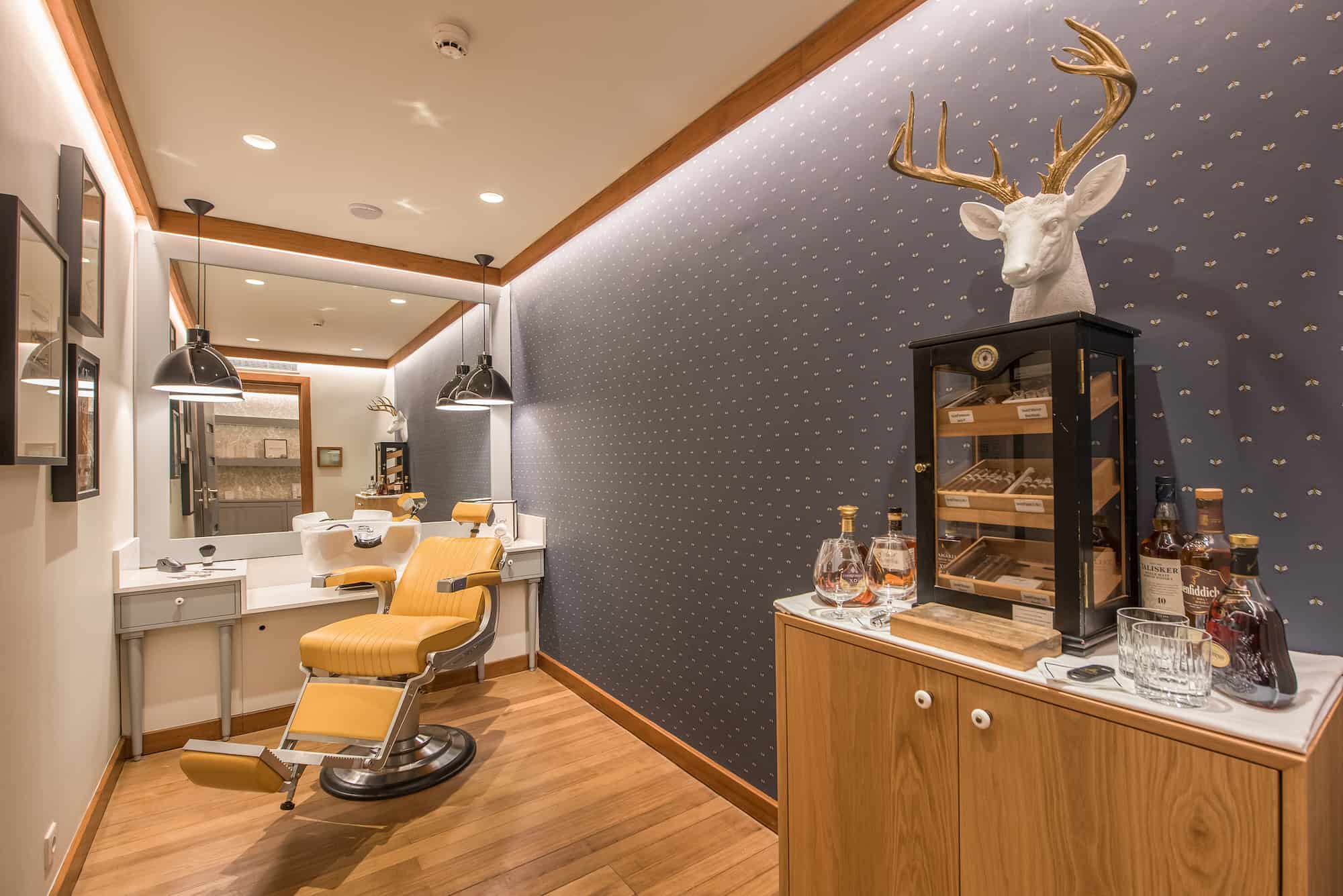 Barber and Facial Care room at Royal Palm